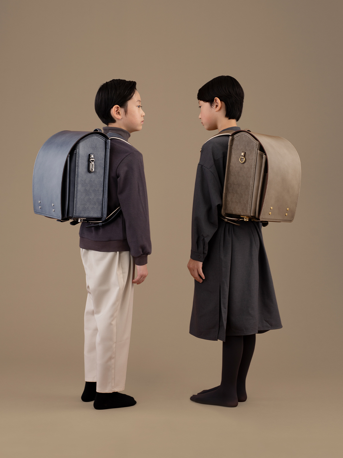 [Tsuchiya Kaban x Kyogen] Birth of the “HERTE” designer school bag based on family crests