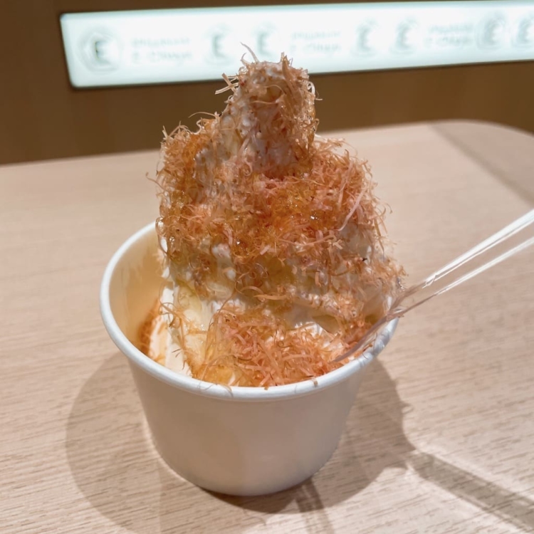 The Fascinating Encounter of Bonito Flakes and Soft Serve Ice Cream The Last Chance to Indulge in the Trending “Katsubushi Soft Serve” Must Not Be Missed