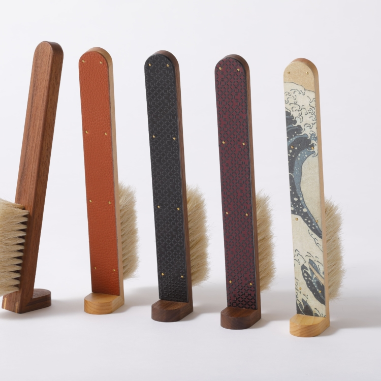 [Unobrush]Decorative and attractive “freestanding multi-brush” carefully tailored by craftsmen.