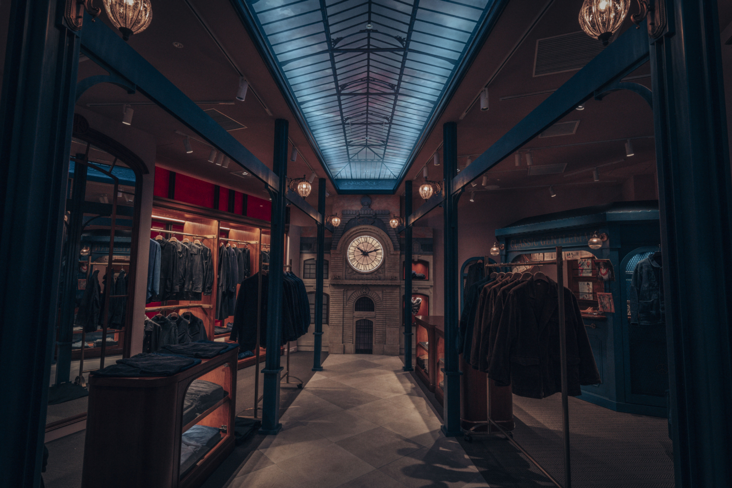 [Porter Classic] Like a Scene from a Movie: New Store Opens in Marunouchi