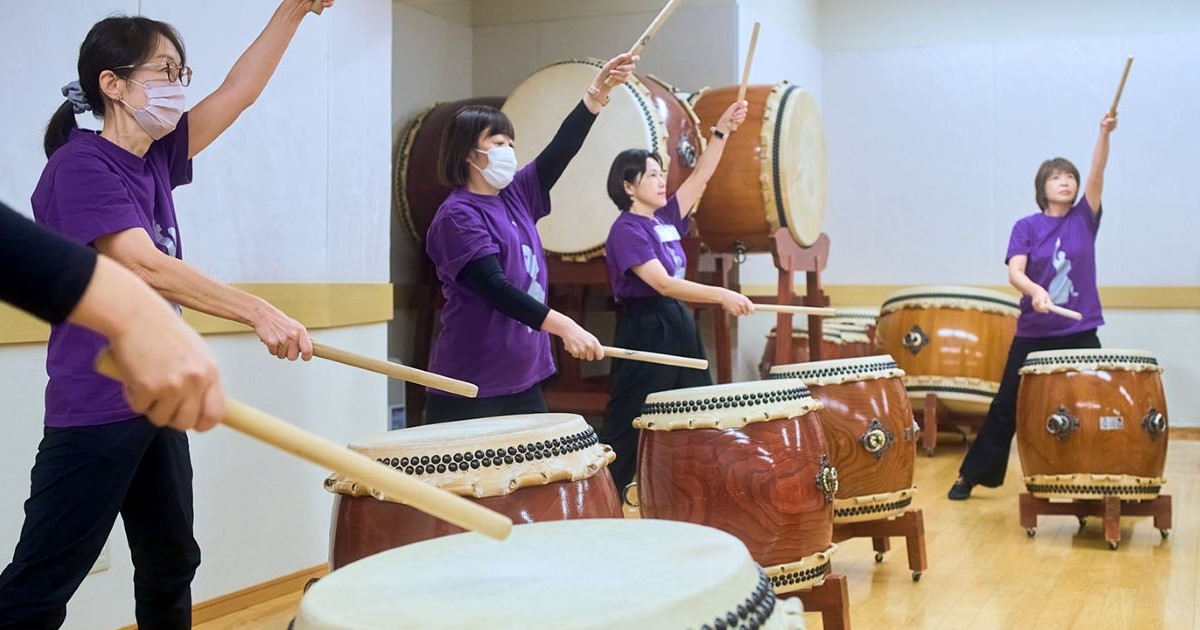 A Shared Experience Like No Other at Miyamoto Unosuke’s HIBIKUS Taiko School