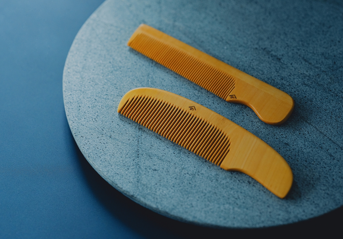 [Yonoya Kushiho] Men’s Self-Care for Scalp and Hair with Boxwood Combs